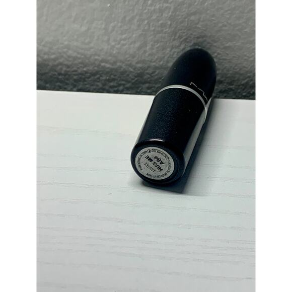 MAC Lustre Lipstick HUG ME #508- Nude Tone Frost Original Formula *USED - Picture 4 of 11